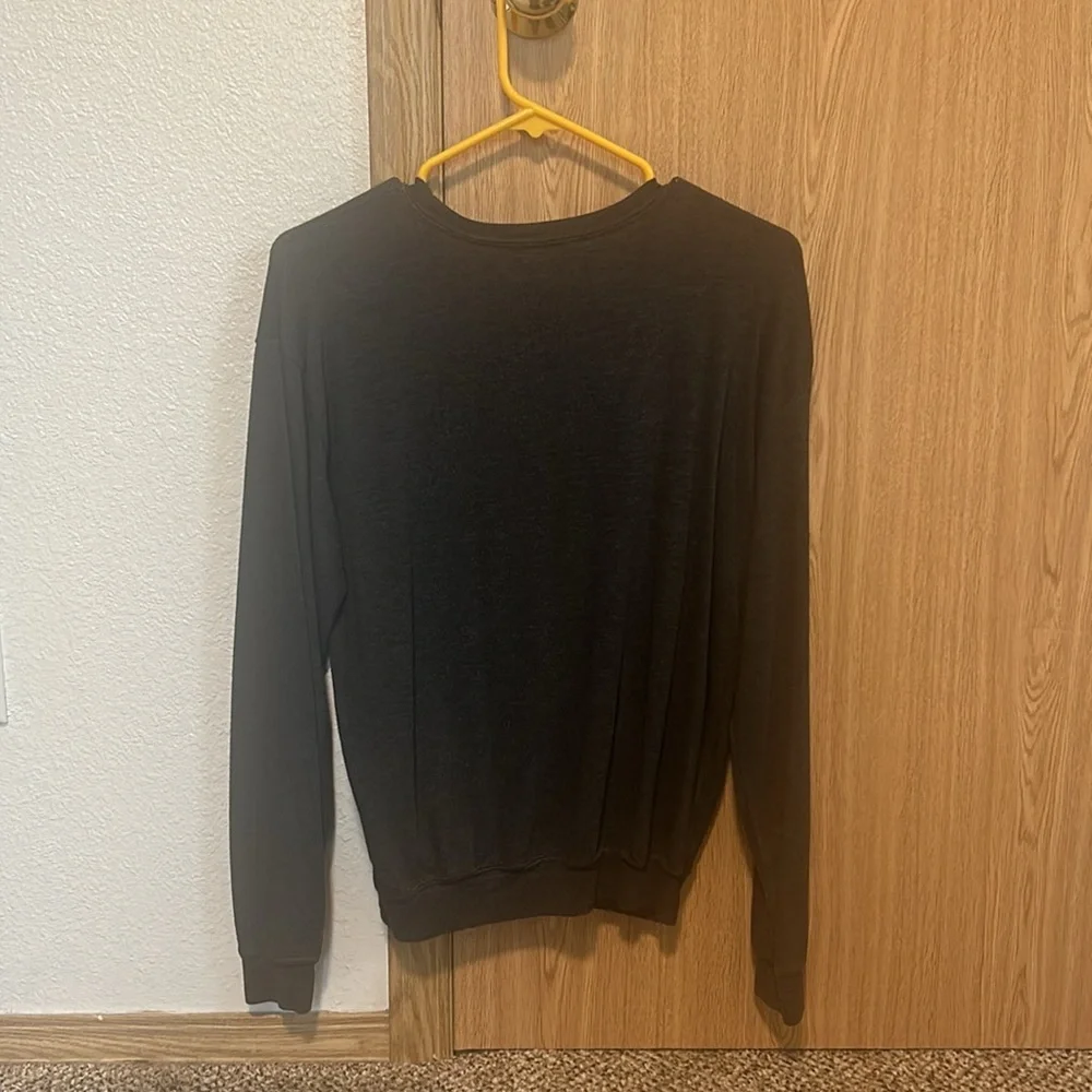 Spiritual Gangster long sleeve. Great for yoga & gym trips. Size M. - Picture 3 of 3